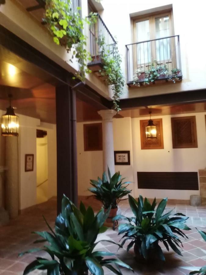 Nuncio Viejo Apartment