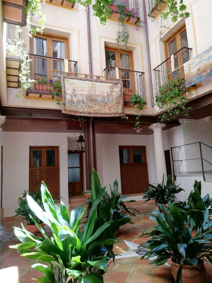 Apartment Nuncio Viejo *